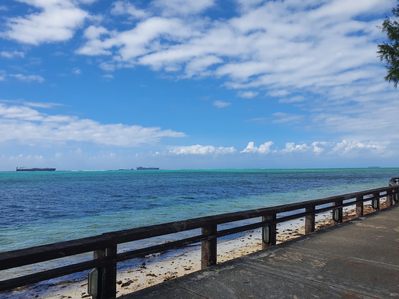 pros and cons of living in saipan