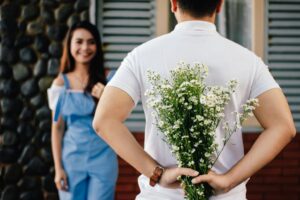 Pros and Cons of Dating a Nurse