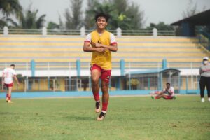 How to Wash Football Girdle